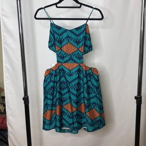 Cut out Dress with Geometric pattern